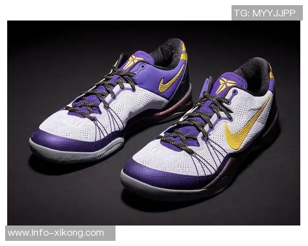 科比亲穿24号球衣拍出889万美元创纪录06年仅售10000美元 科比亲穿24号球衣拍出889万美元创纪录06年仅售10000美元