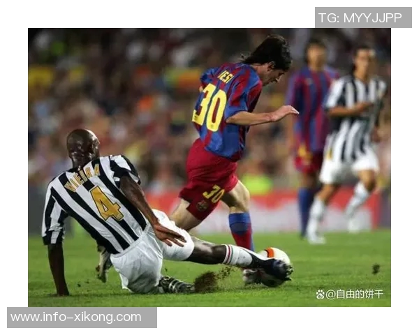 小罗怀旧晒巴萨时期与梅西里杰卡尔德打网球的珍贵瞬间 小罗怀旧晒巴萨时期与梅西里杰卡尔德打网球的珍贵瞬间