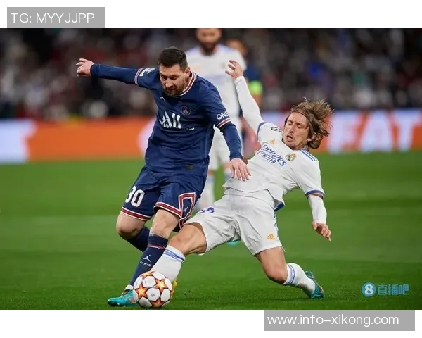 理查兹半场表现抢眼5中3斩获7分助攻1次正负值高达16分 理查兹半场表现抢眼5中3斩获7分助攻1次正负值高达16分