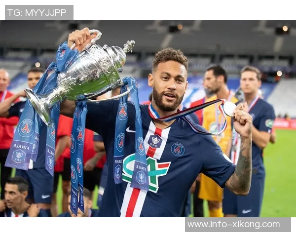 克尼佩尔称赞大个子挡拆表现出色现象级发挥令人惊叹 克尼佩尔称赞大个子挡拆表现出色现象级发挥令人惊叹