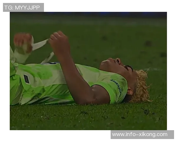 西班牙球员工会对黄潜巴萨海外赛表示谴责称缺乏透明度和违背协议