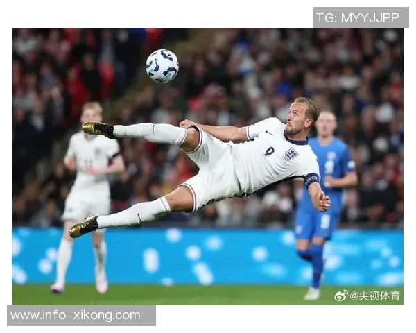 凯恩本赛季状态火热17场比赛狂轰23球令人惊叹