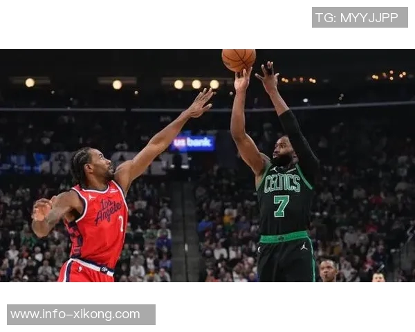 马祖拉称赞怀特防守全面表现出色角色在球队中愈发重要